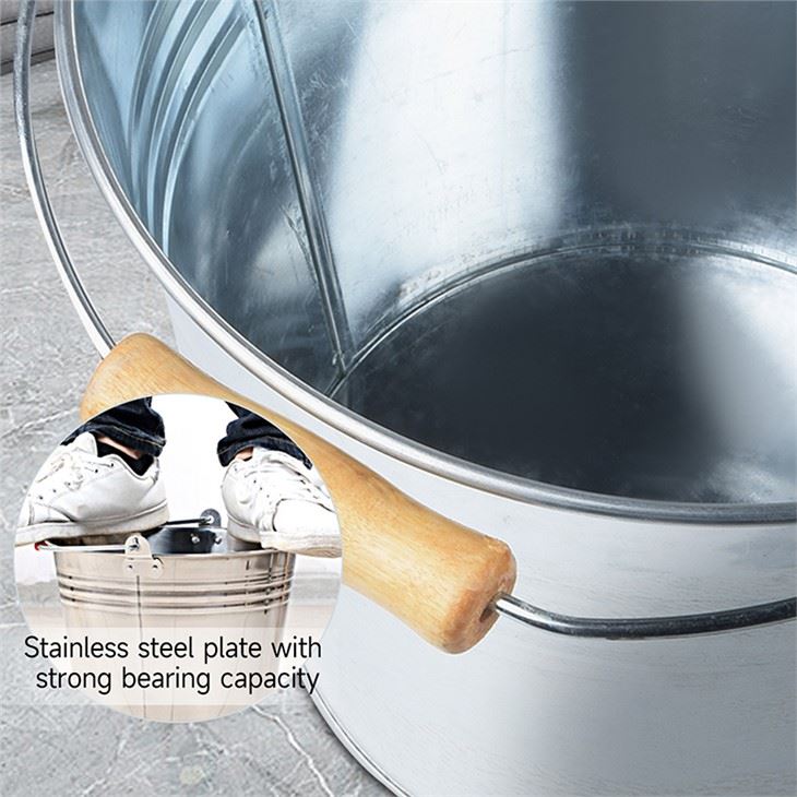 Metal Water Bucket